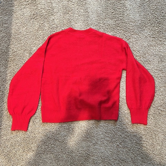 ⚡️NWT⚡️Gap Sweater - Picture 4 of 6